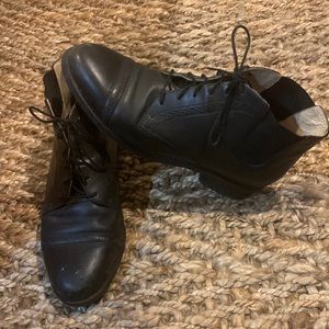 Ariat black, leather, lace up boots